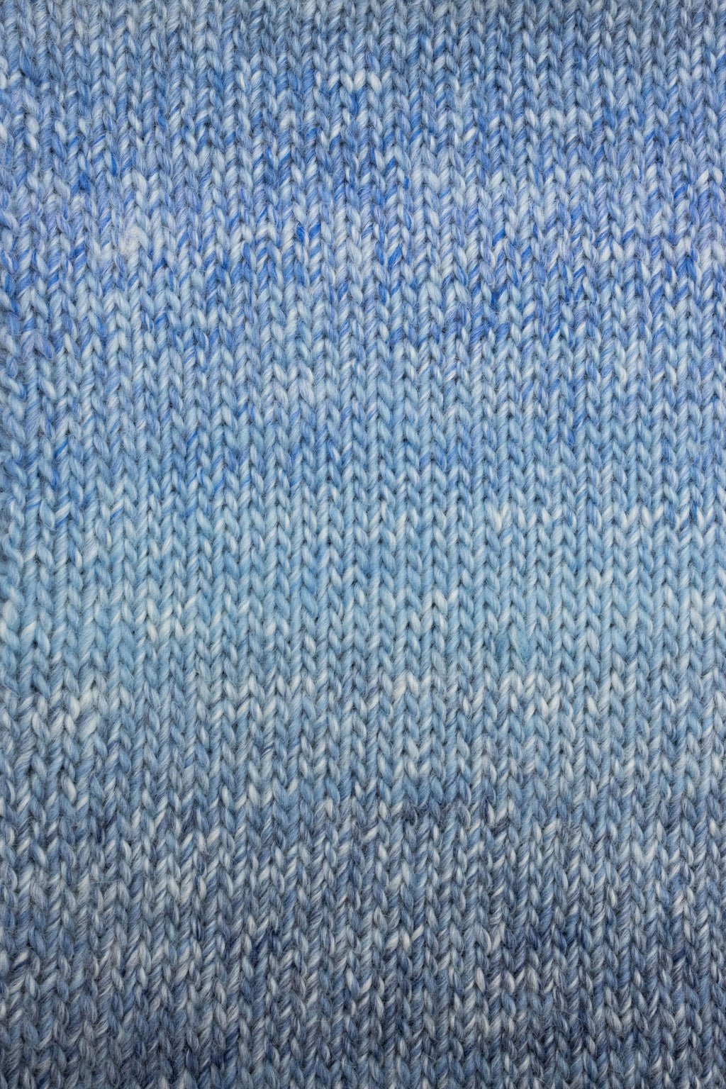 Nevia | Color: 4 - nordwind